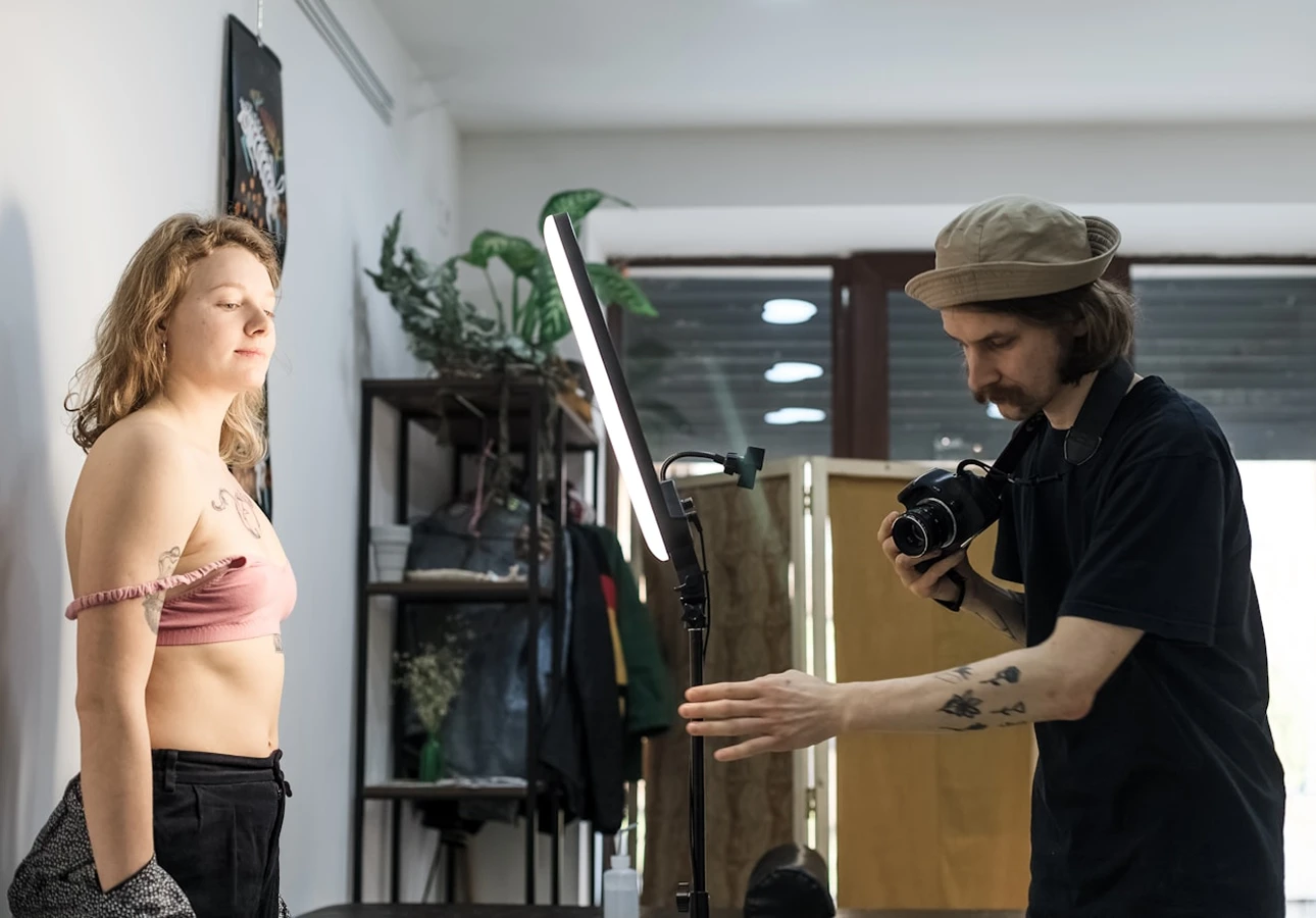 We craft compelling video stories that captivate au ...